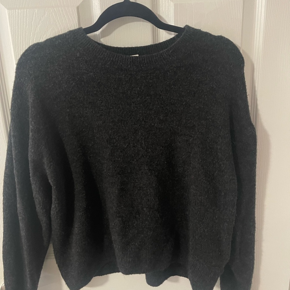 H&M Charcoal Crew Neck Sweater